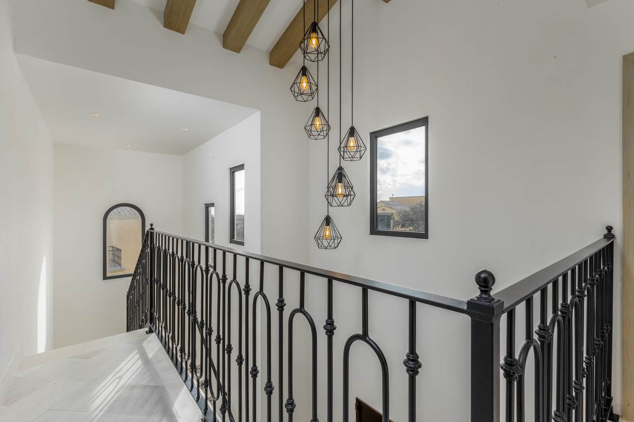 Rancho San Lucas Villa 10 interior and exterior view 8