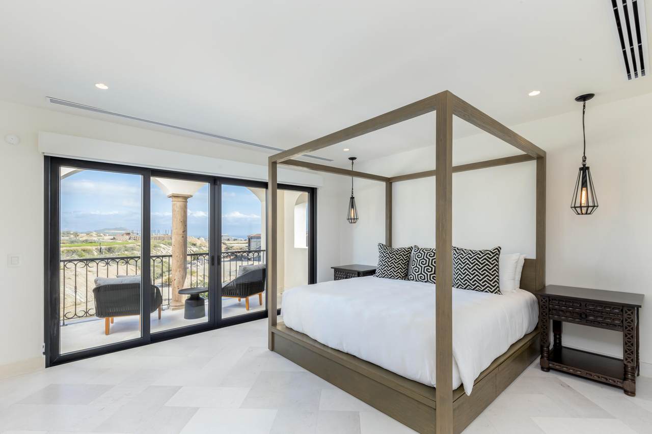 Rancho San Lucas Villa 10 interior and exterior view 9