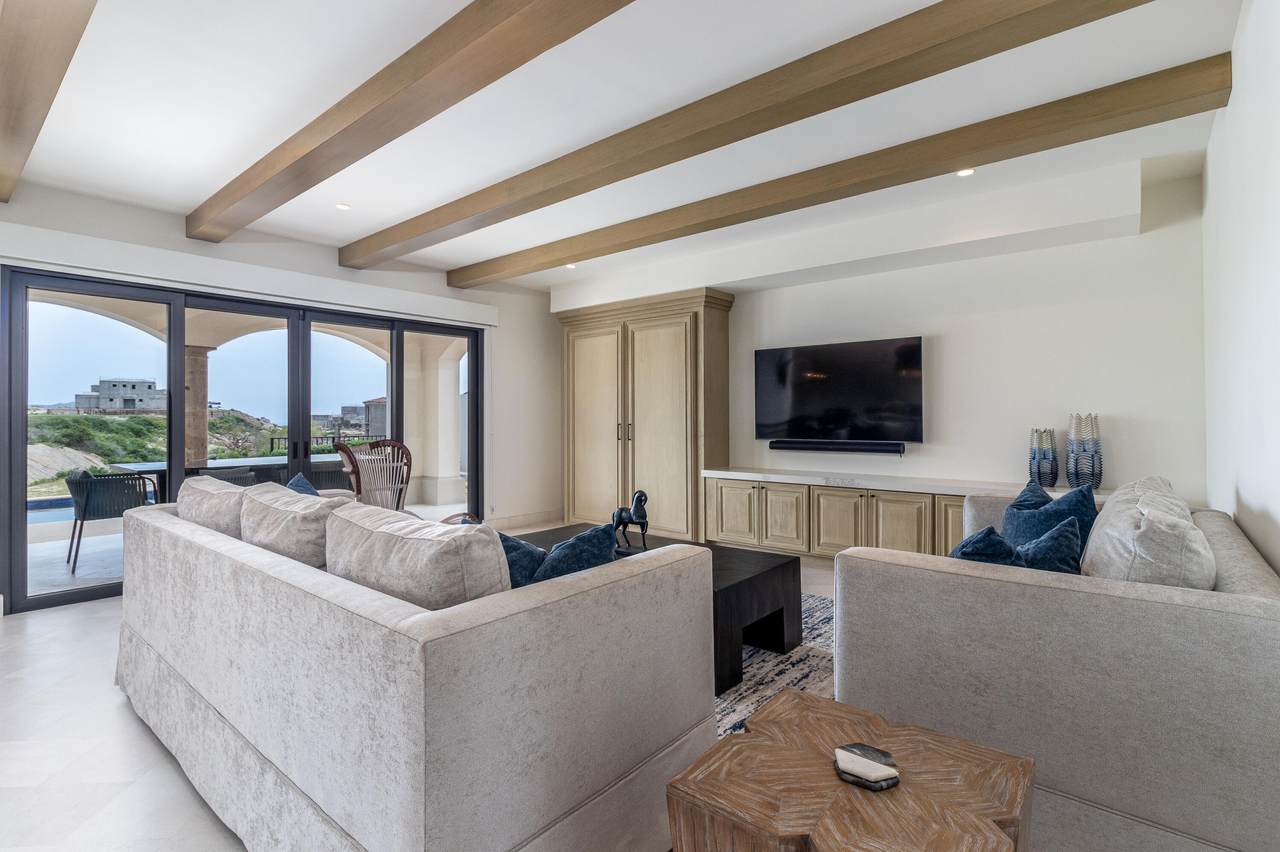 Rancho San Lucas Villa 10 interior and exterior view 4